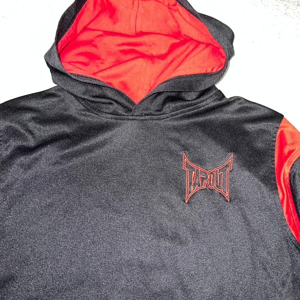 VTG Tapout Hoodie Youth Sz XL 18/20 Black Red Embroidered Logo Athletic Sweater - Picture 3 of 7